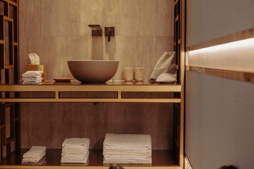 Wine & Books Lisboa Hotel Номер фото Bathroom