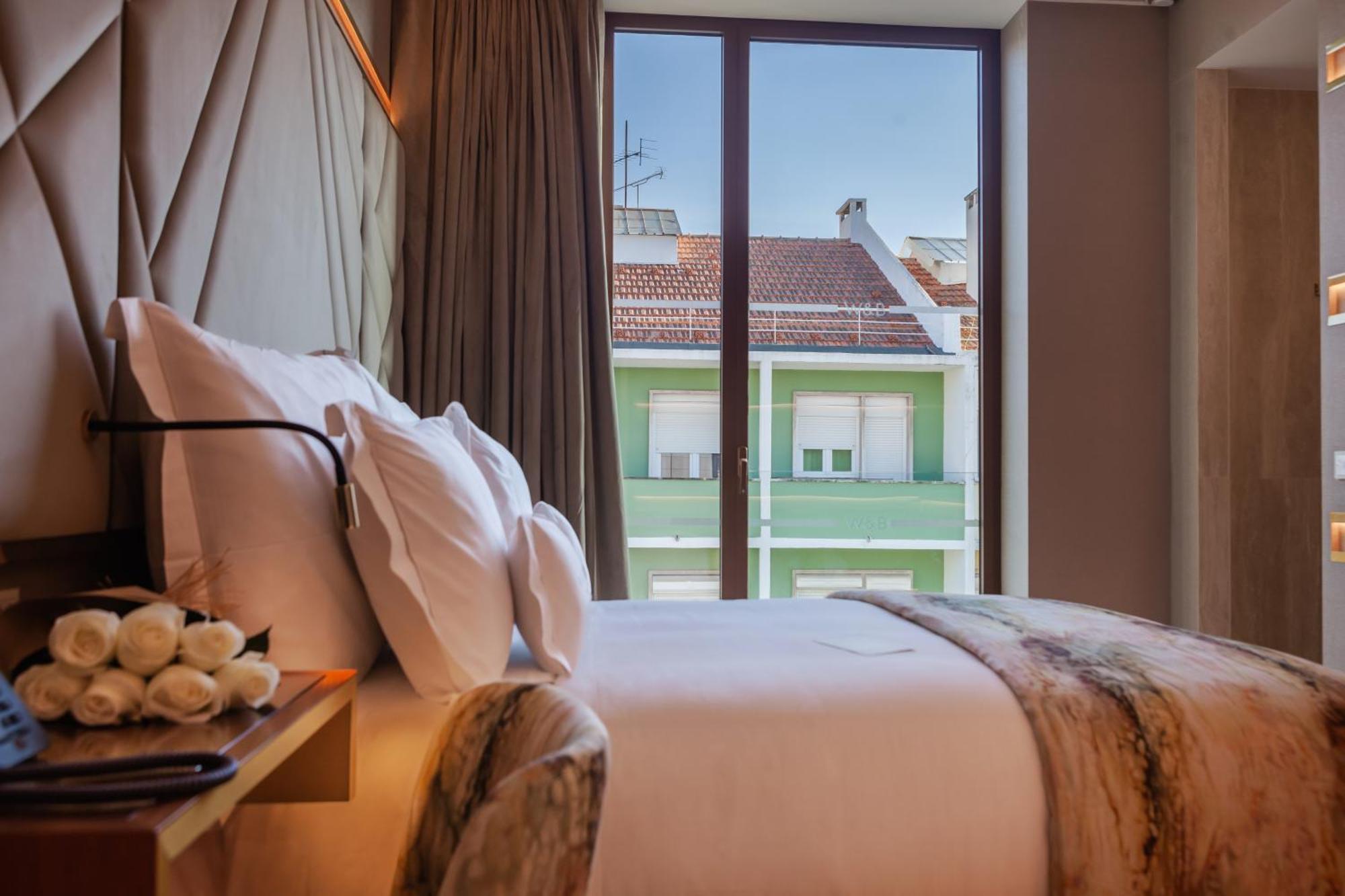 Wine & Books Lisboa Hotel Экстерьер фото Deluxe room