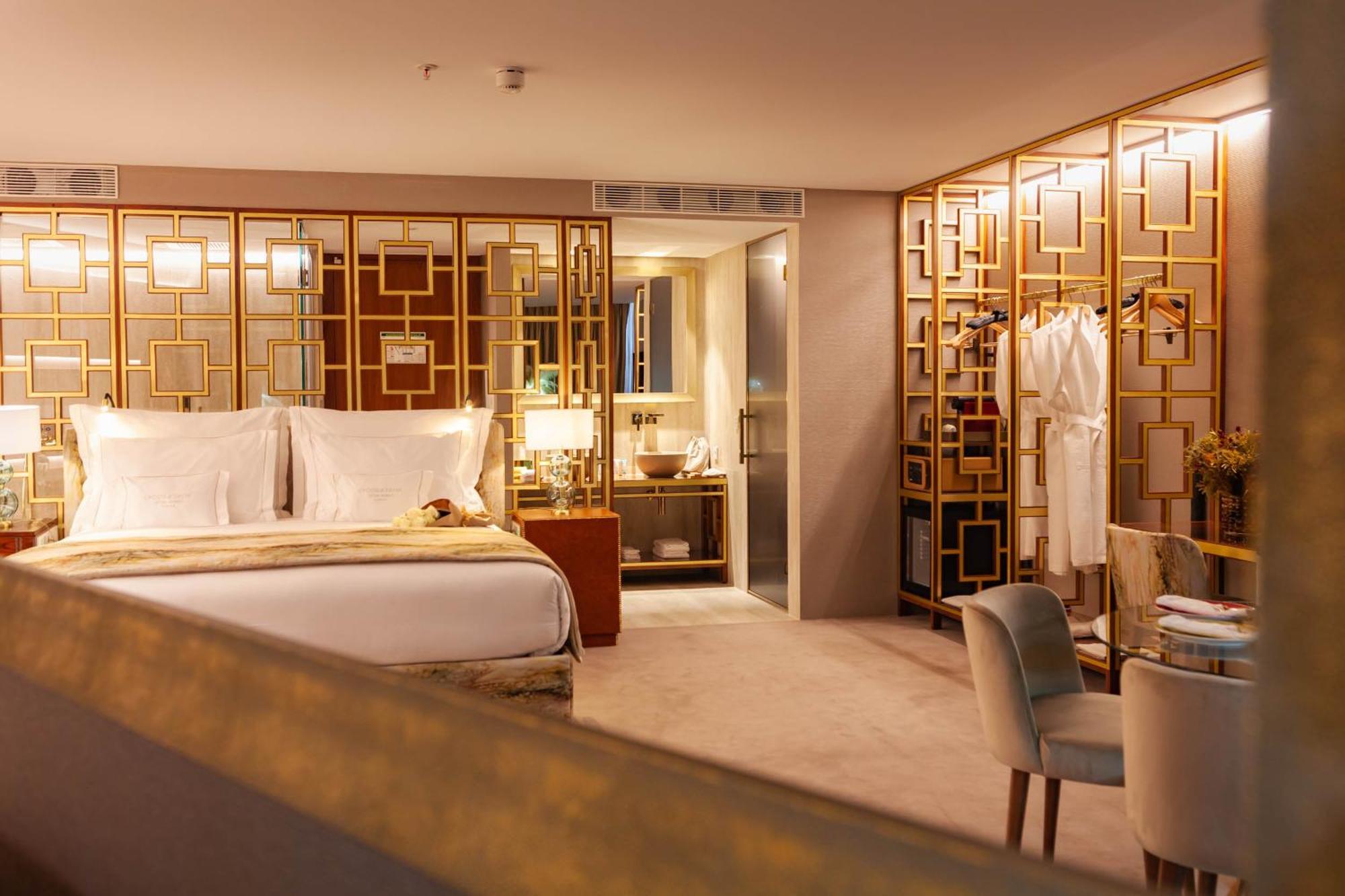 Wine & Books Lisboa Hotel Номер фото A suite at the Mandarin Oriental, London